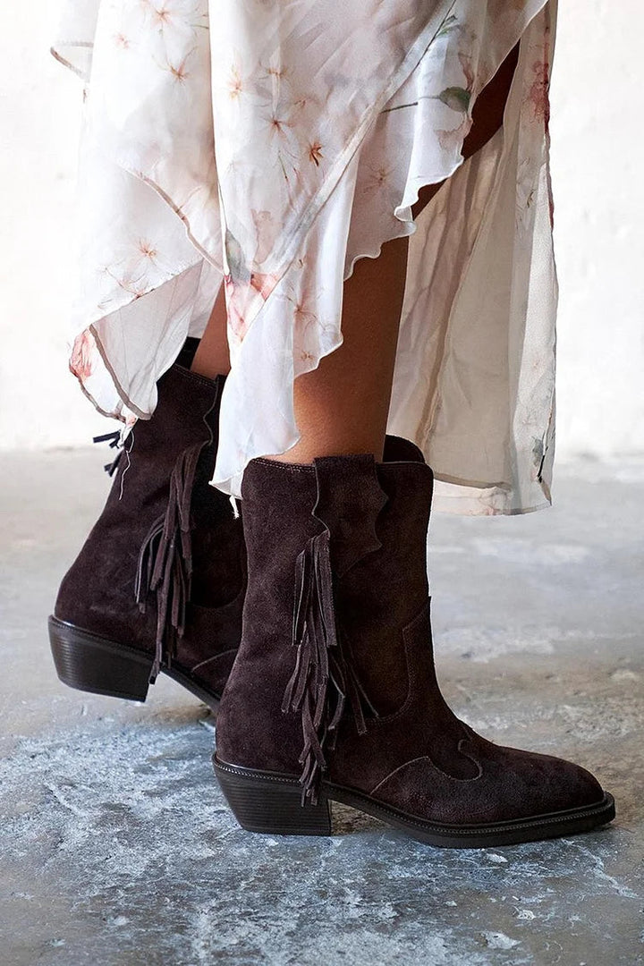 Camille - Suede Ankle Boots with Fringes