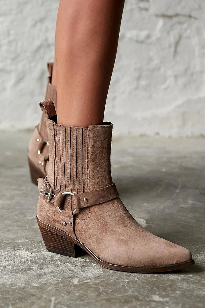 Anaïs - Western Suede Ankle Boots