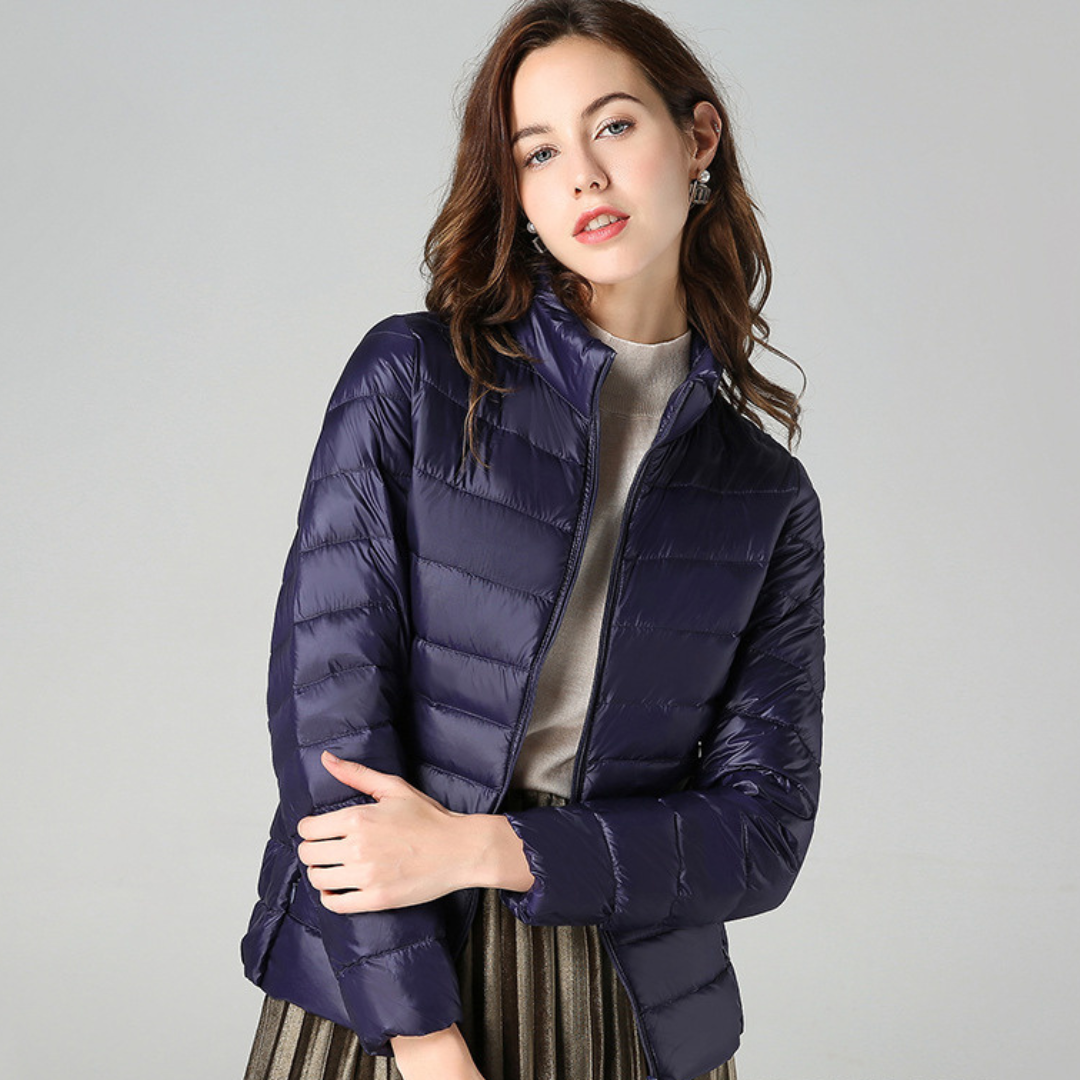 Myra - Ultralight down jacket with sophisticated pleats