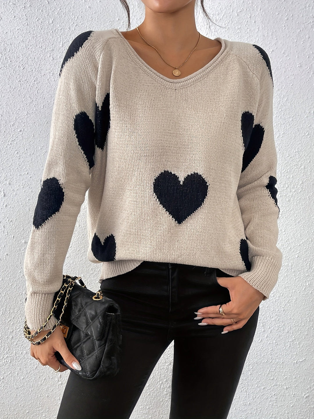 Leonie - Sweater with Heart Pattern
