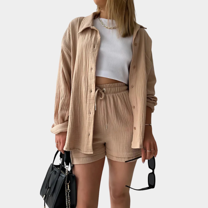 Maylee – Summer Two-Piece Set with Texture & Button Placket