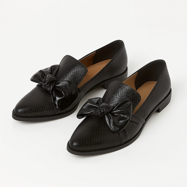 Claudia - Loafer with Bow Detail