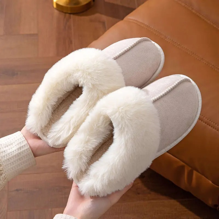 Brillia - Warm and Cozy Slippers