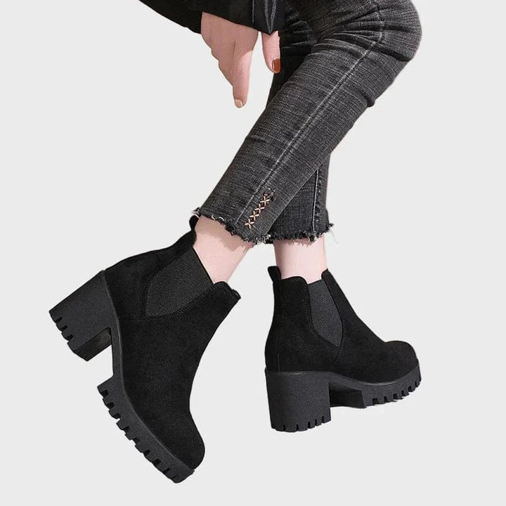 Grace - Pointed Toe Kitten Heel Boots