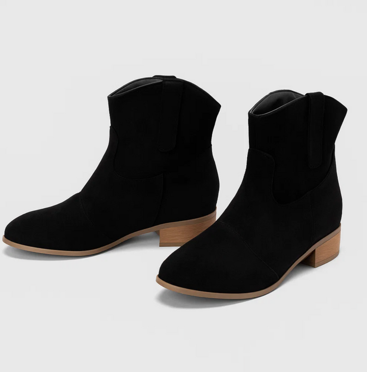 Linde - Suede Western Boots