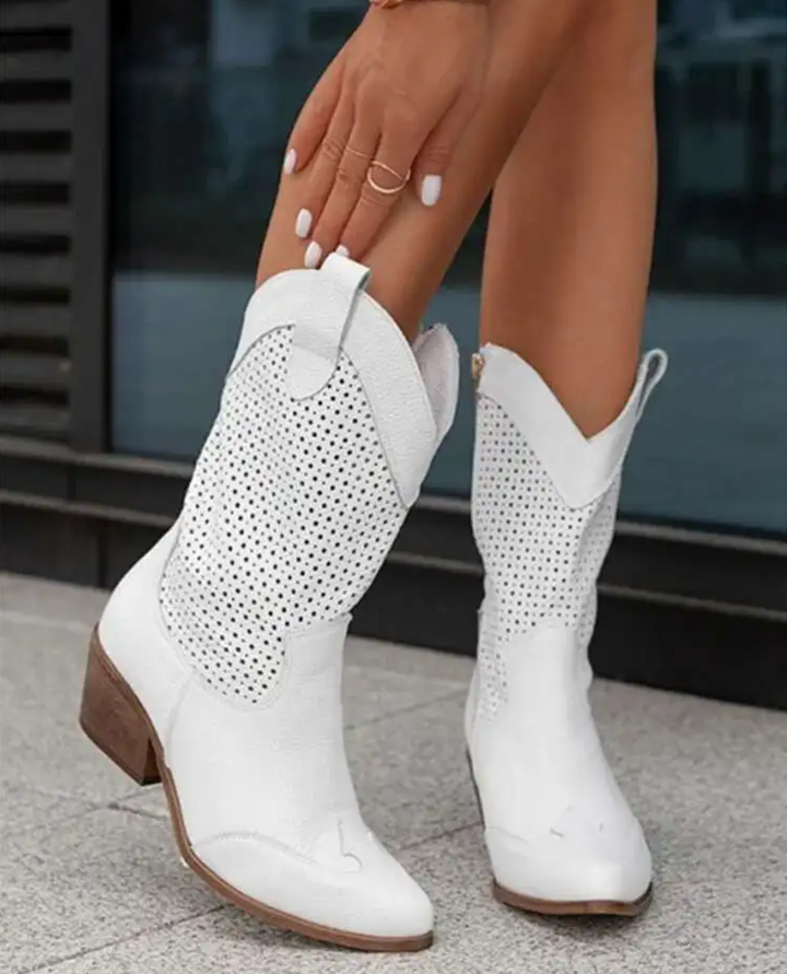 Zulana - Desert Breeze Suede Boots