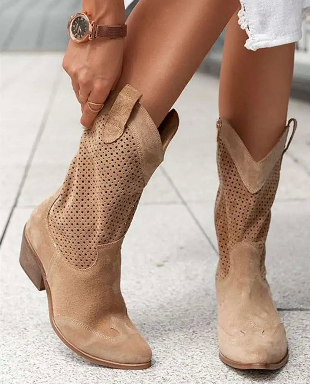 Zulana - Desert Breeze Suede Boots