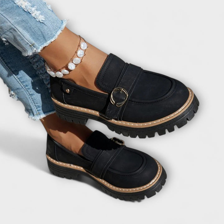 Félanora -  Casual loafers with rounded toe