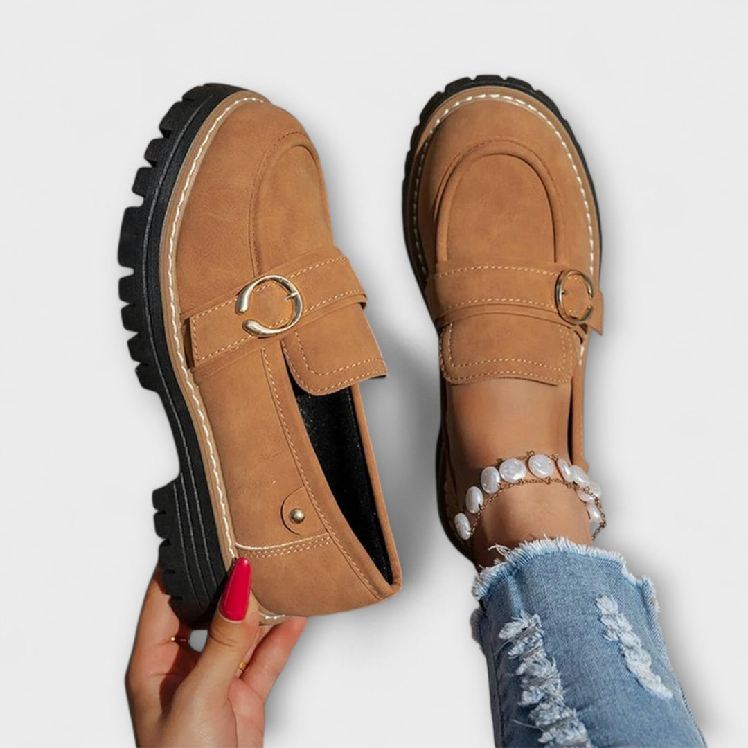 Félanora -  Casual loafers with rounded toe