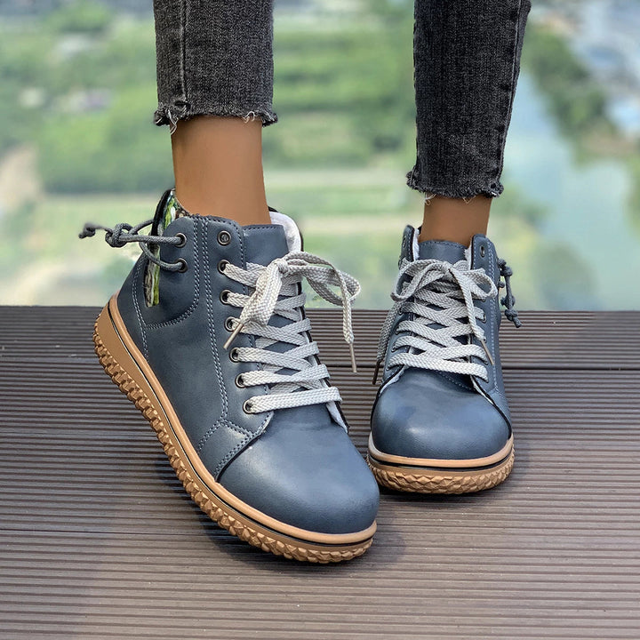 Noline - Comfortable Lace-Up Ankle Boots