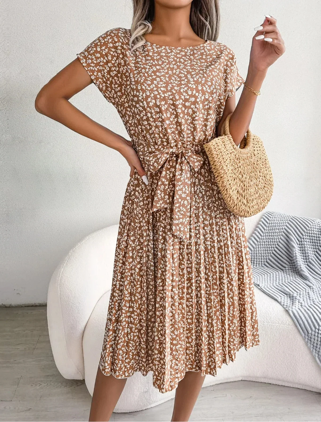 Lilienne - Stylish Summer Dress