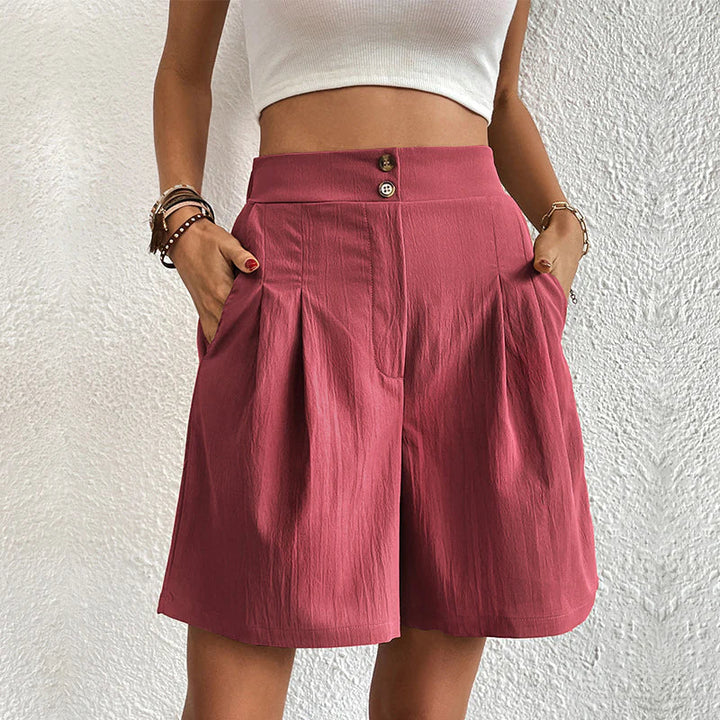 Jannika – Wide-Cut High-Waist Shorts with Pleats