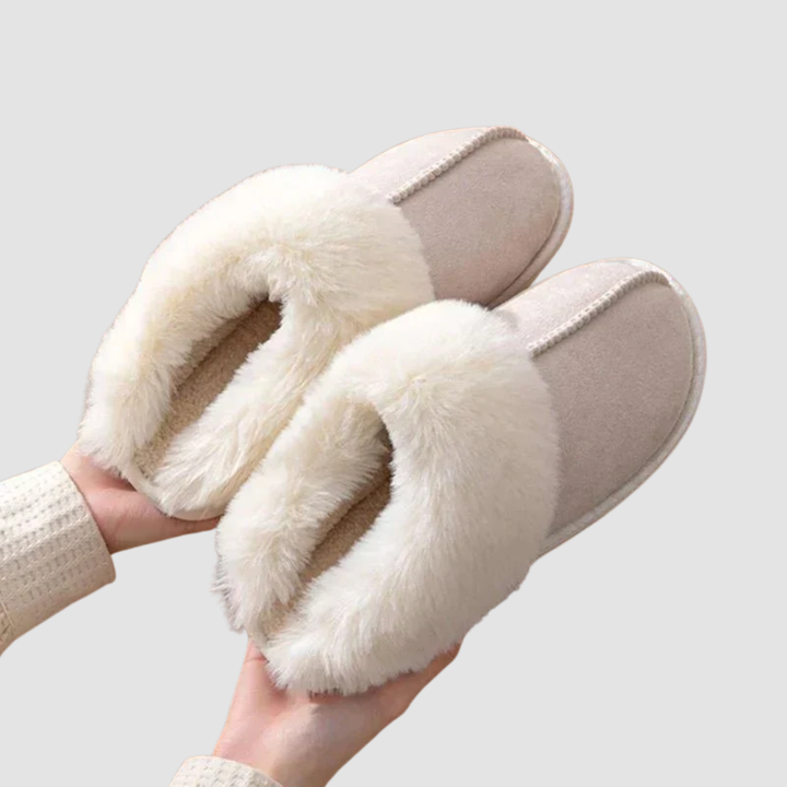 Brillia - Warm and Cozy Slippers
