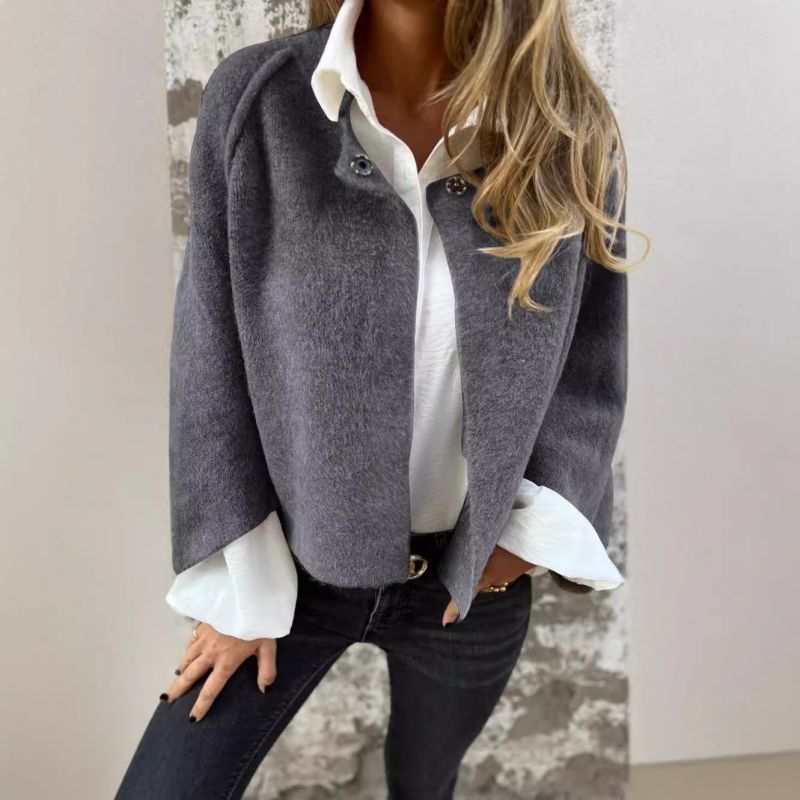 Elise - Chic Short Coat with Flared Sleeves